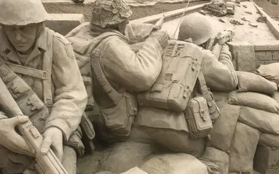 Terug in de tijd van de Tweede Wereldoorlog bij ‘t Veluws Zandsculpturenfestijn